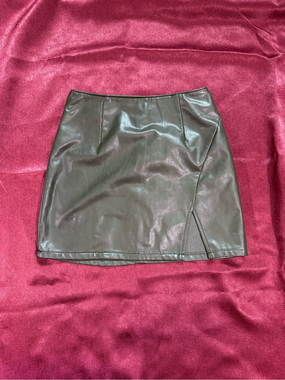 Rewash Faux Leather Mini Skirt in Dark Green